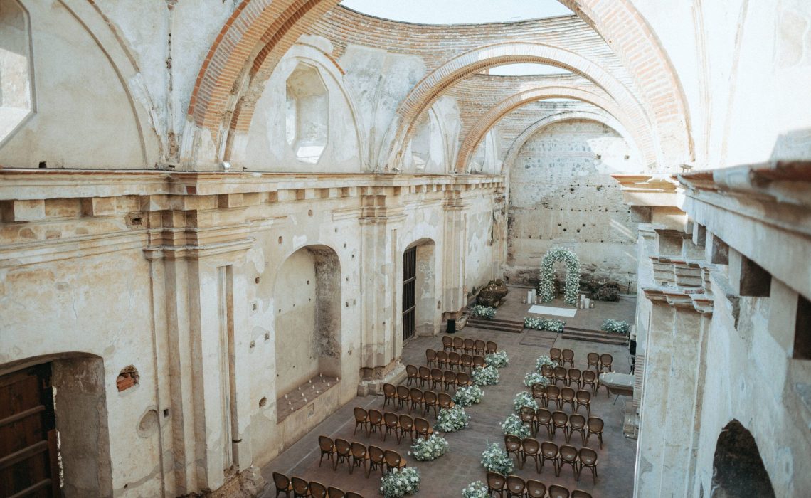 Temple with crypts cover but NO RUG